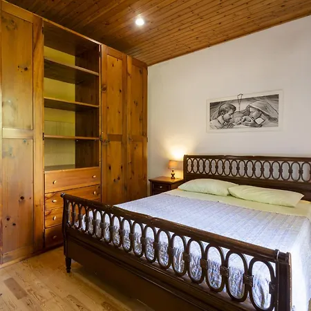 Angelina By Interhome * Luino