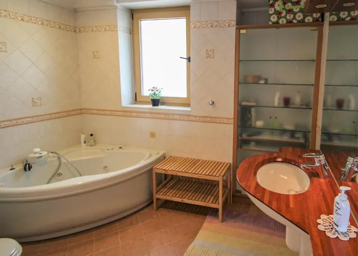 Apartmán Angelina By Interhome Luino